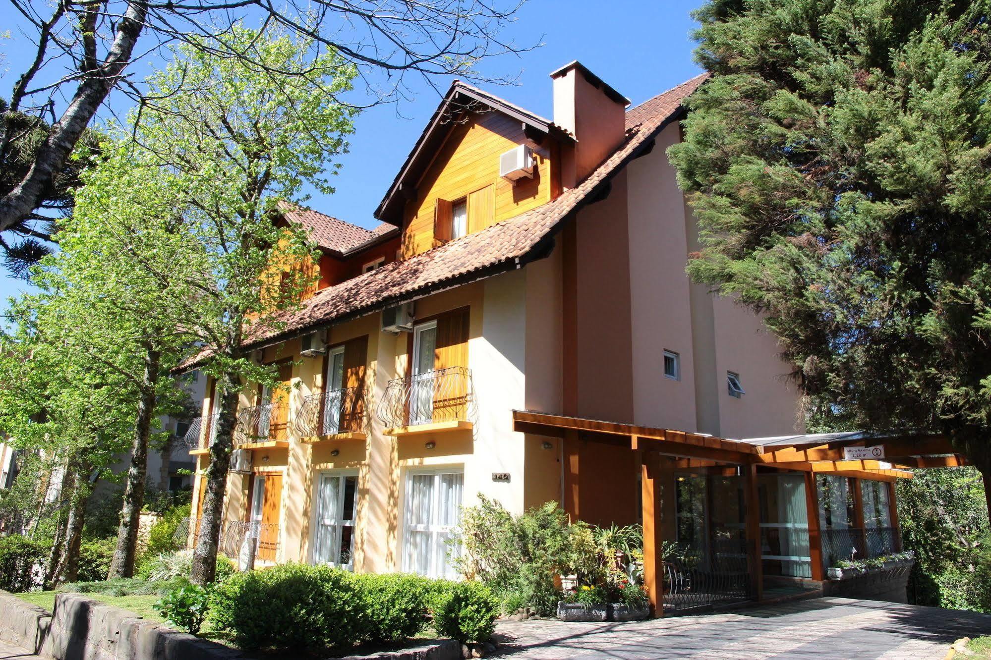 Pousada Aguia Branca Gramado Exterior photo