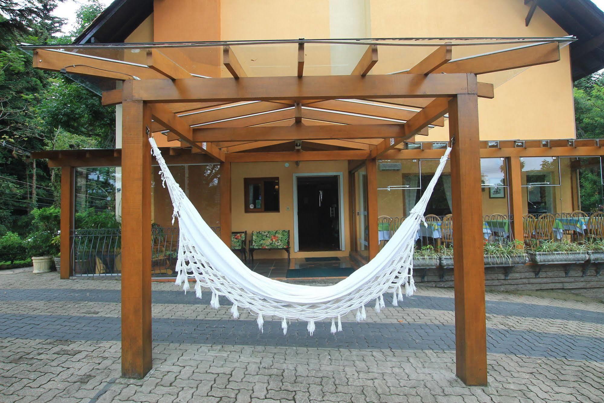 Pousada Aguia Branca Gramado Exterior photo